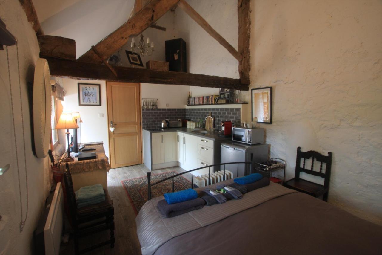 Chateau Mareuil Brigueil-le-Chantre Экстерьер фото