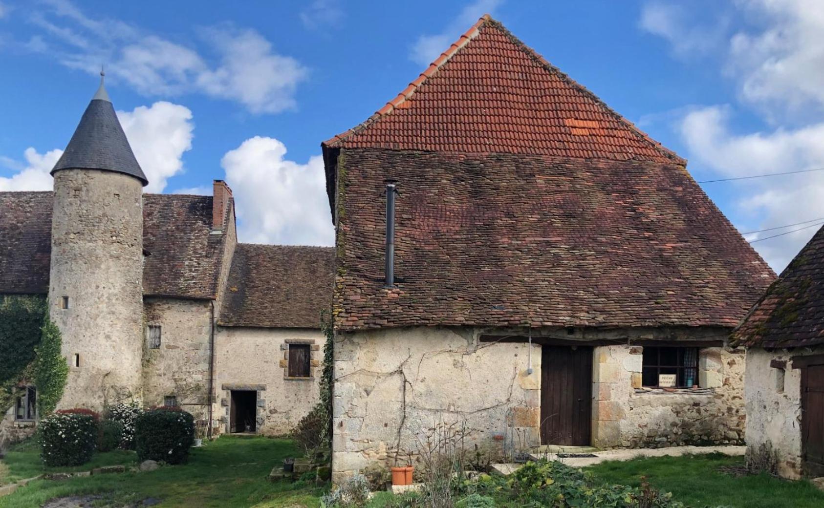 Chateau Mareuil Brigueil-le-Chantre Экстерьер фото